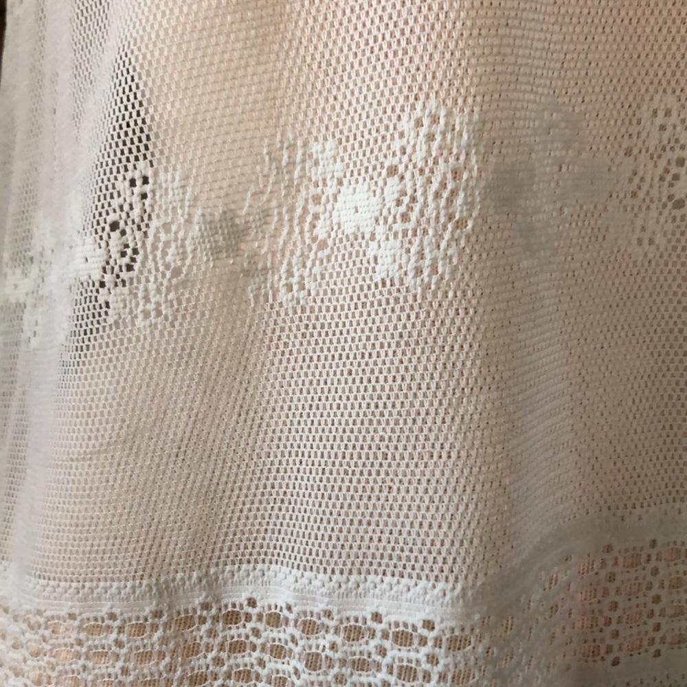 Free People women’s green embroidered Tank - Picture 3 of 9